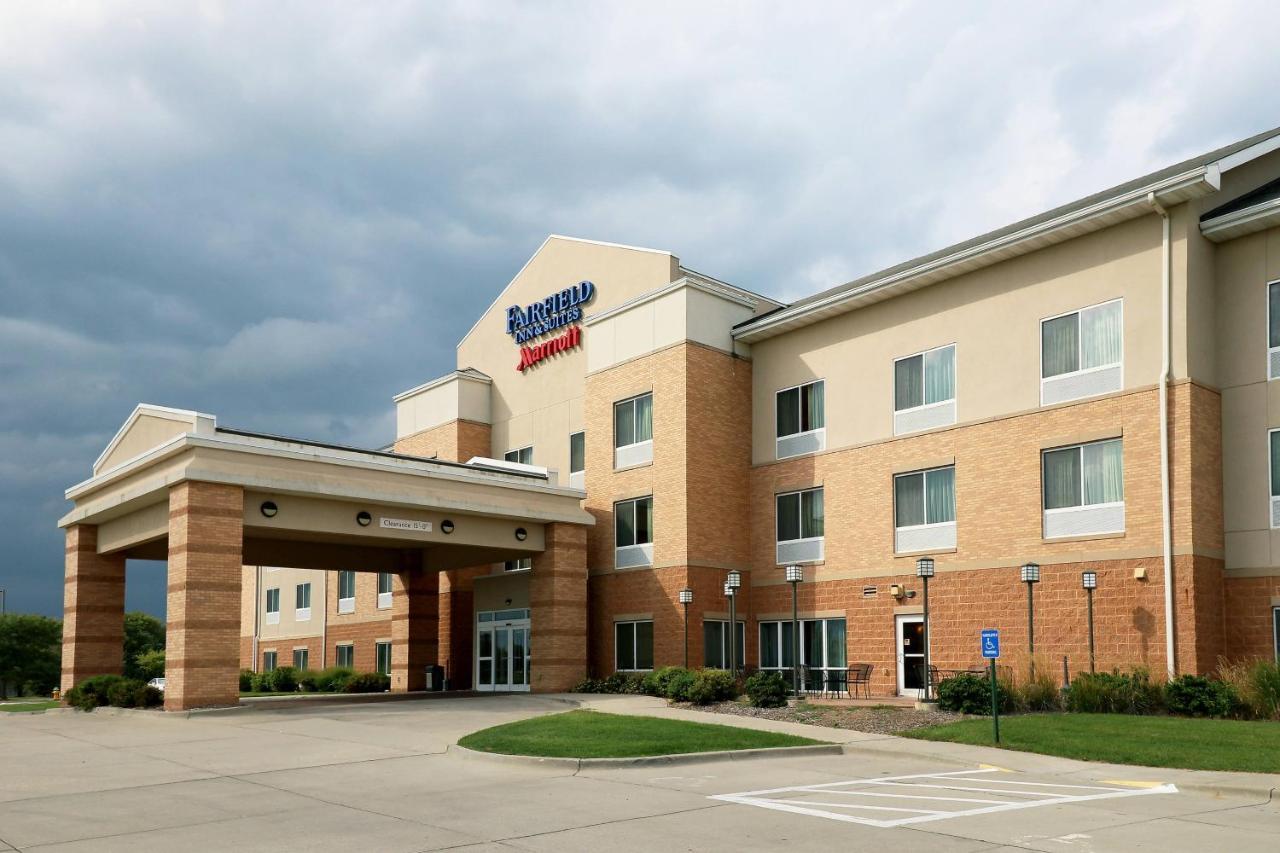 Fairfield Inn & Suites Des Moines Airport Buitenkant foto