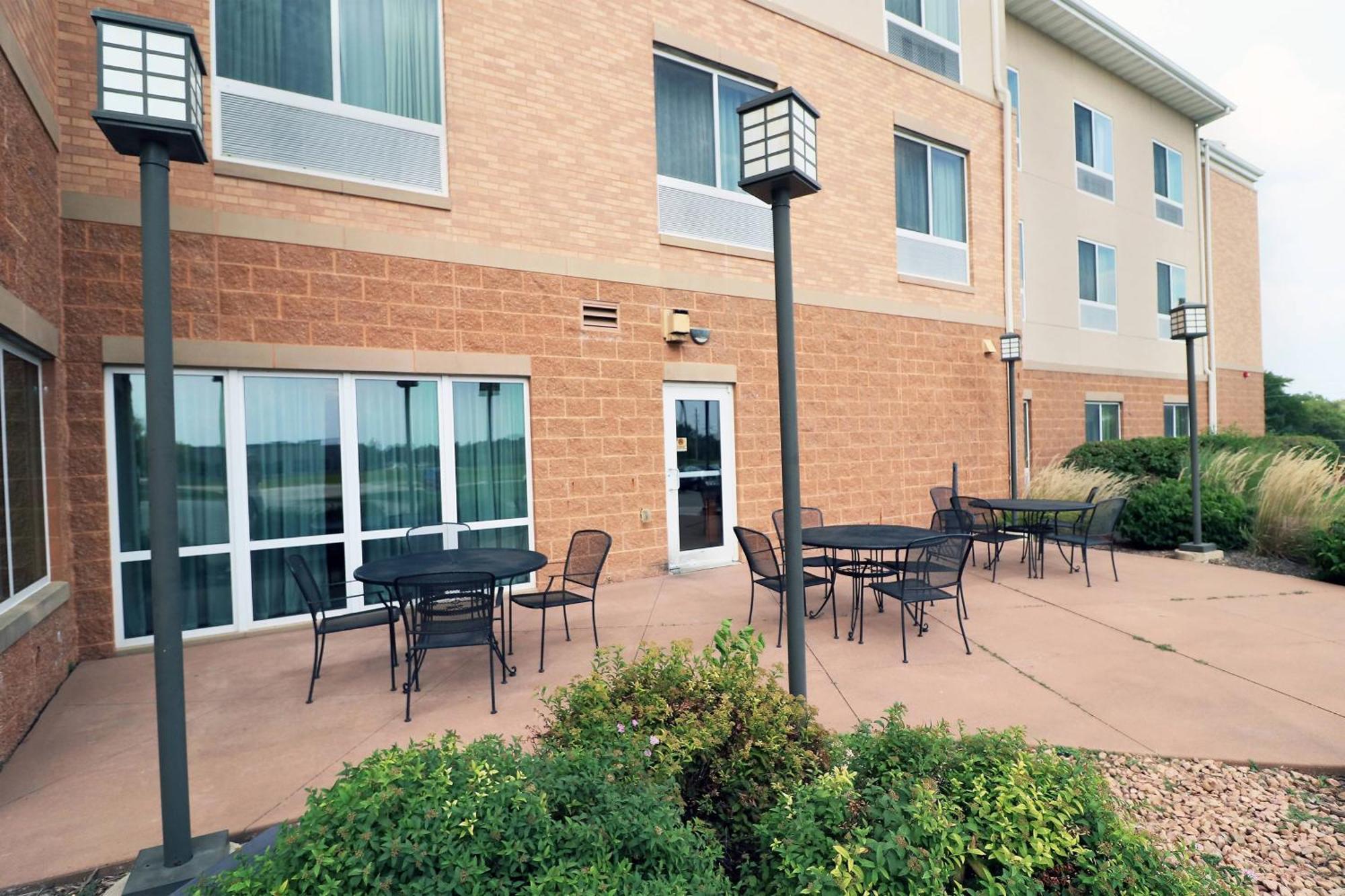 Fairfield Inn & Suites Des Moines Airport Buitenkant foto