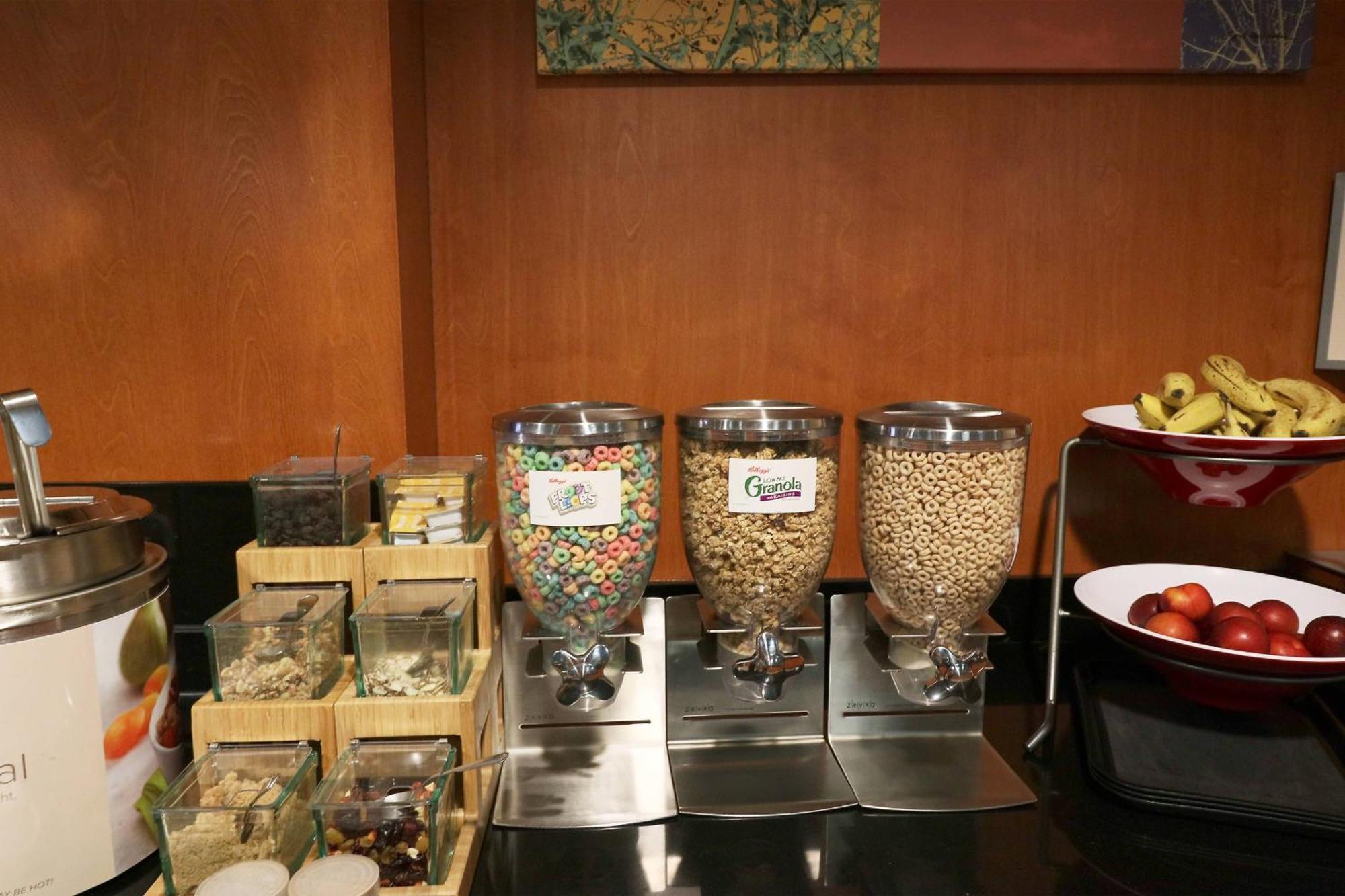 Fairfield Inn & Suites Des Moines Airport Buitenkant foto