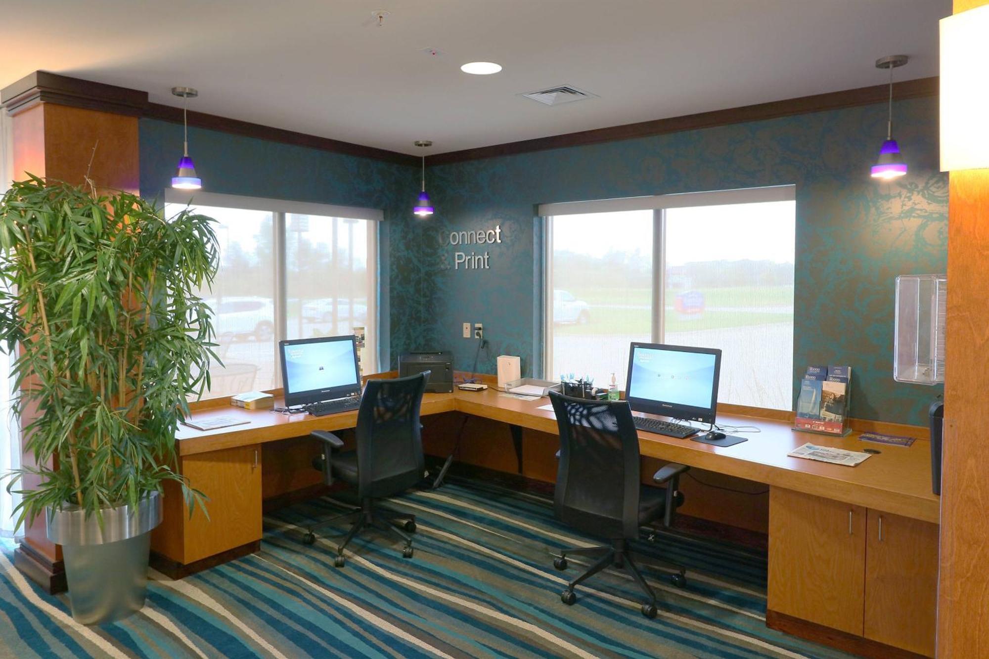Fairfield Inn & Suites Des Moines Airport Buitenkant foto